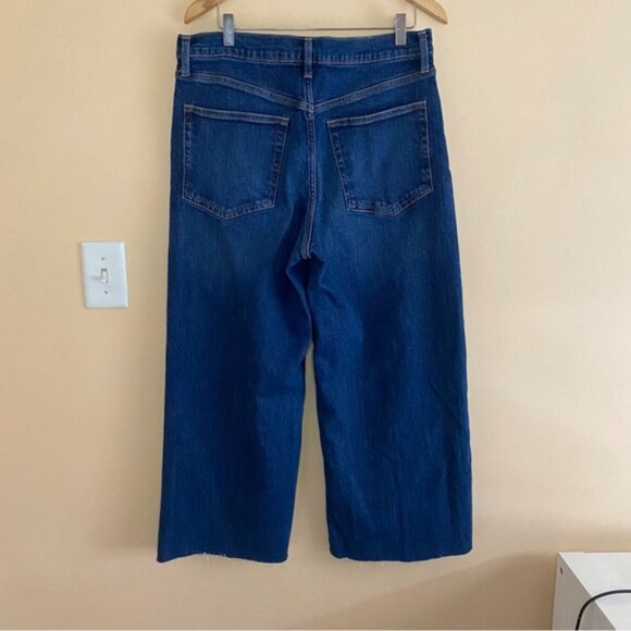 GAP 2024 High Rise Stride Wide-Leg Jeans Woman 31/12 Dark Wash Cropped RAW HEM - Picture 7 of 16